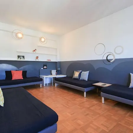 Stile E Design In Duomo Apartment Milan